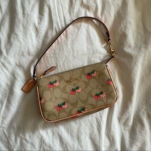 NWOT Coach Nolita 19 in Signature Canvas with Strawberry Print